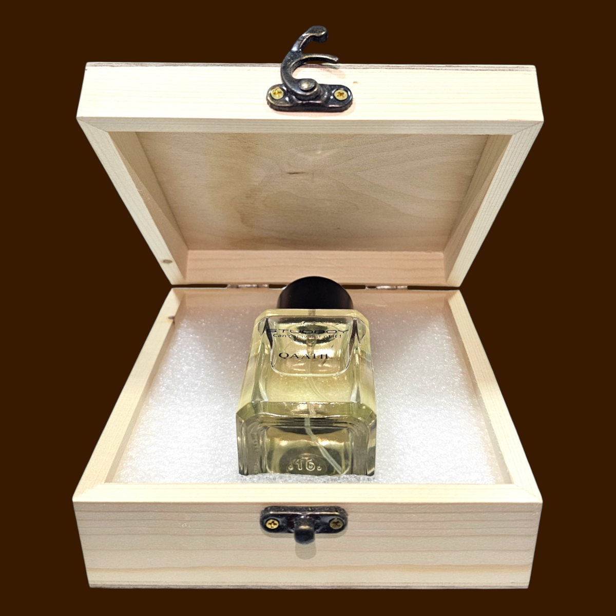 Qaatil | With Wooden Box